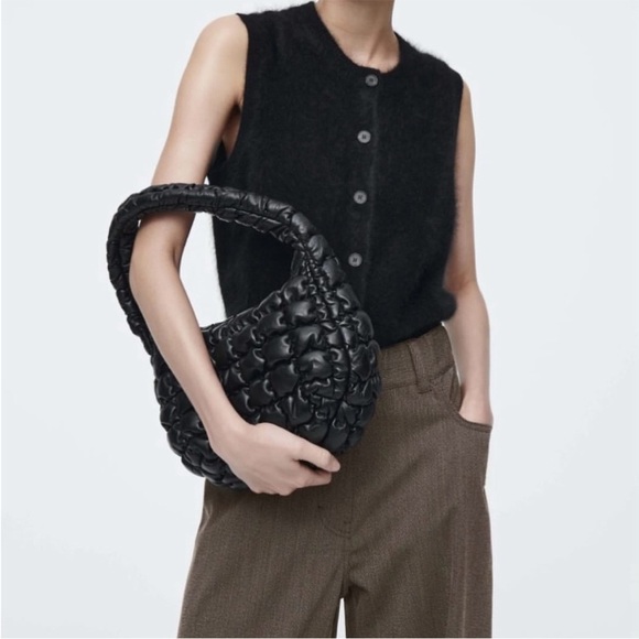 NWT COS Quilted Leather Shoulder Bag Medium Black - Picture 4 of 9